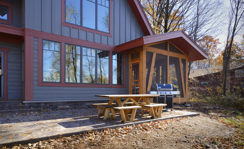 3 Bedroom 2 Bath Cabin Plan With Sundeck 1235 Sq Ft Cabin Plan With Sundeck