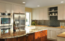 MN Kitchen Remodel with Contrasting Cabinets